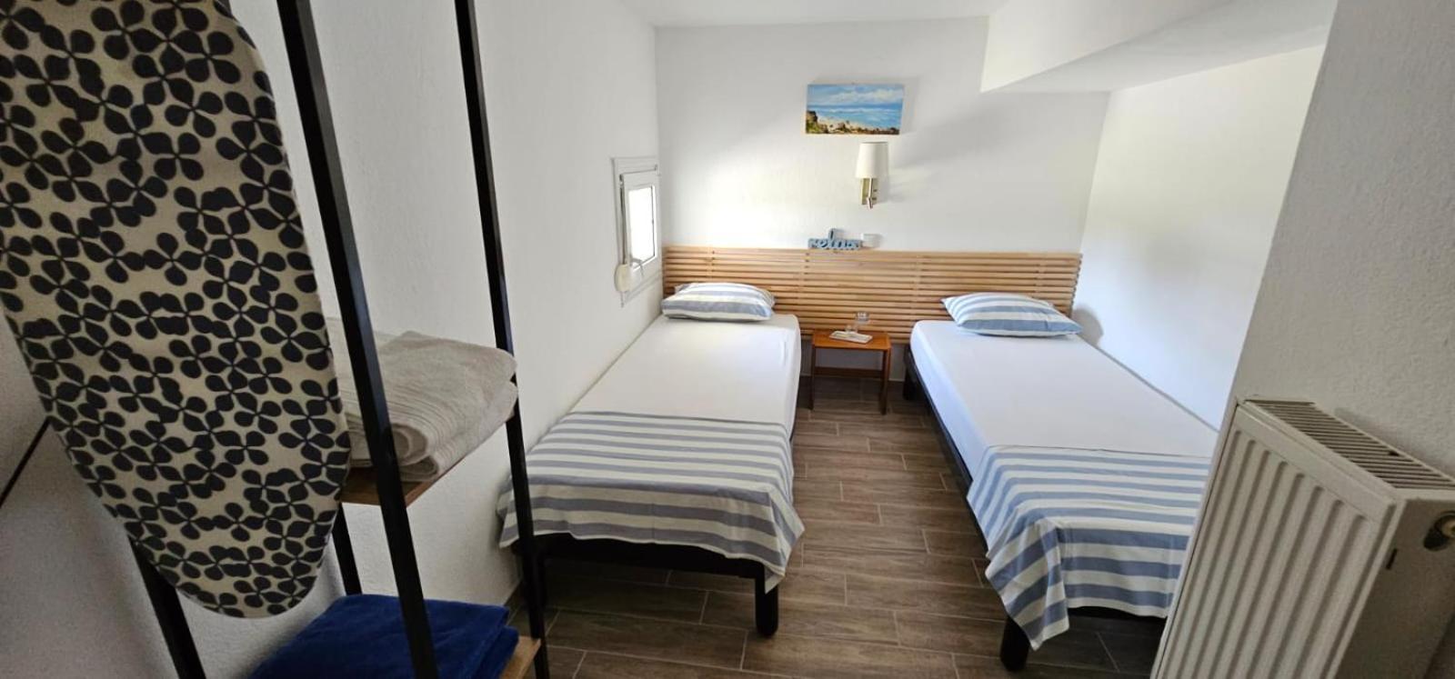 نيا بوتيدايا Seaview Aparthotel المظهر الخارجي الصورة